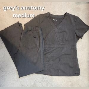 Grey's Anatomy Scrub Set - Charcoal Gray Medium